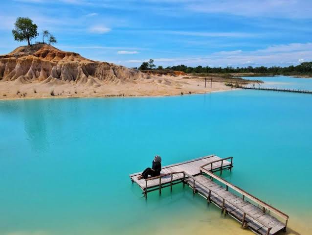 Danau Biru di Bintan